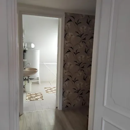 Era Apartman Apartament *